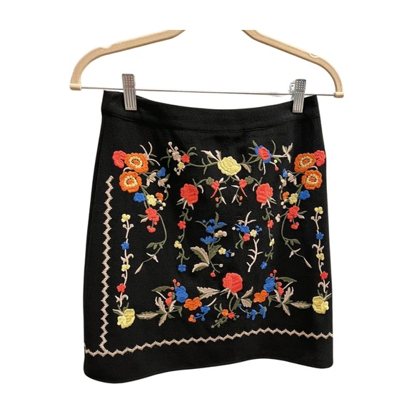 Black Floral Skirt - Picture 1 of 3